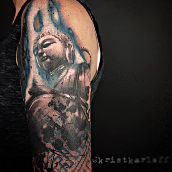 olio hustle tattoo by krist from evil genius tattoo club 20171205 olio hustle tattoo by krist from evil genius tattoo club 20171205