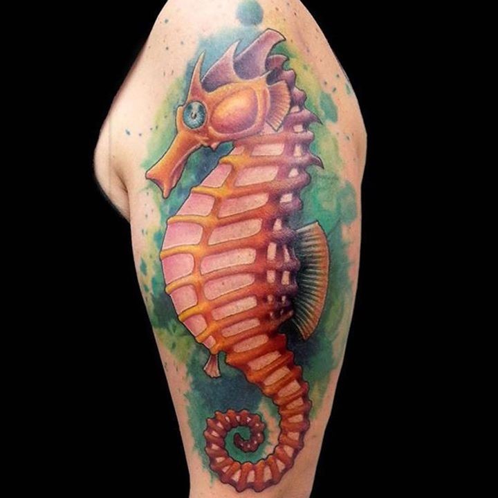 olio: Seahorse Tattoo by @jessevardarotattoos from Fable ...